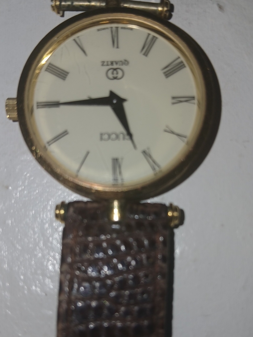 Gucci Gold and Brown Leather Round Dial Watch